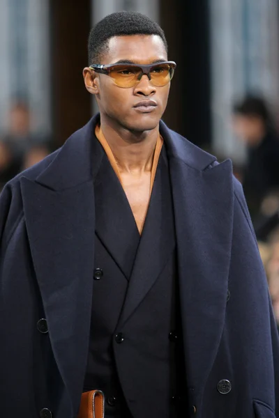Look 54